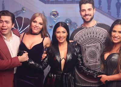 Simone & Simaria lançam clipe com Whindersson Nunes