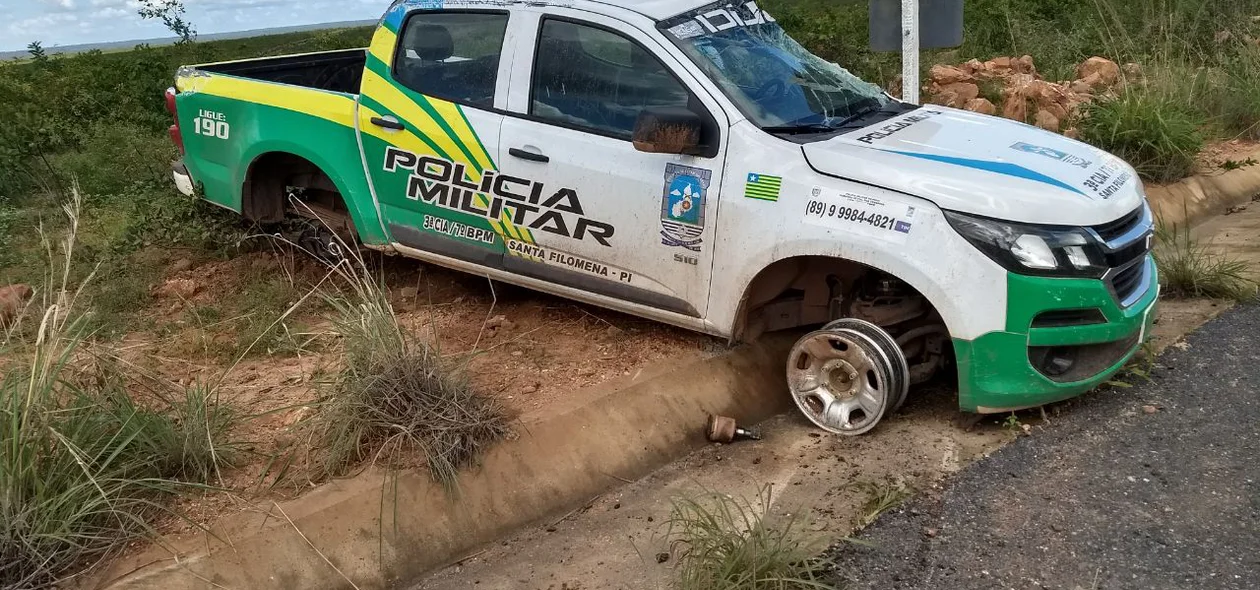 Acidente ocorreu na manhã desta segunda 