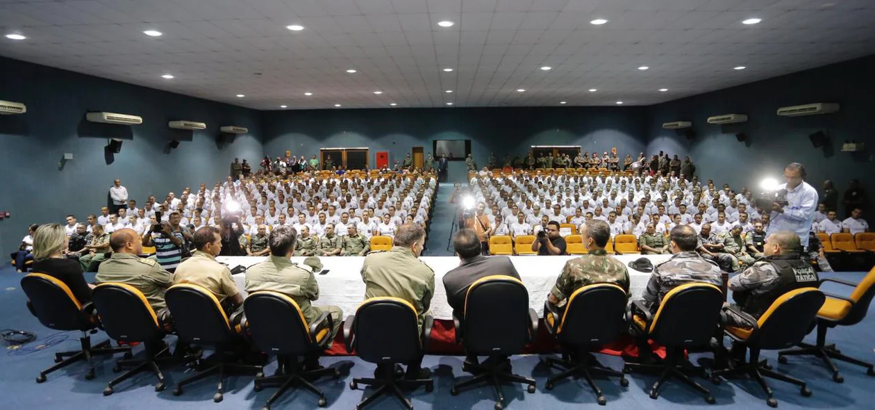 PM realiza aula inaugural para novos soldados