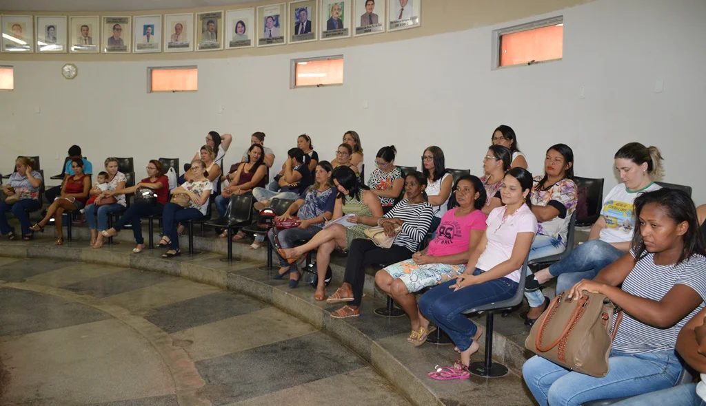 Assembleia reúne expressivo número de servidores
