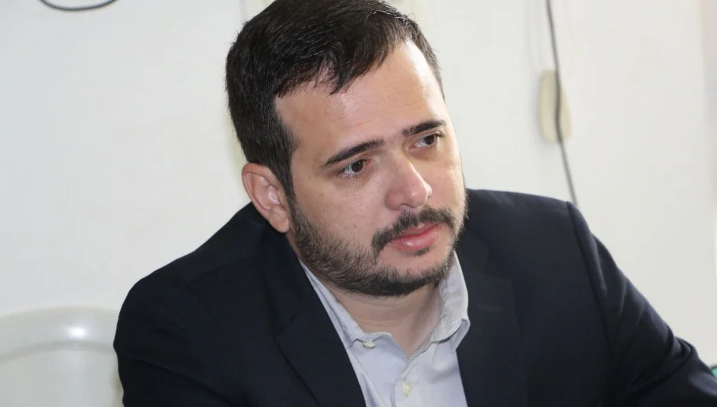 Delegado Everton Ferrer