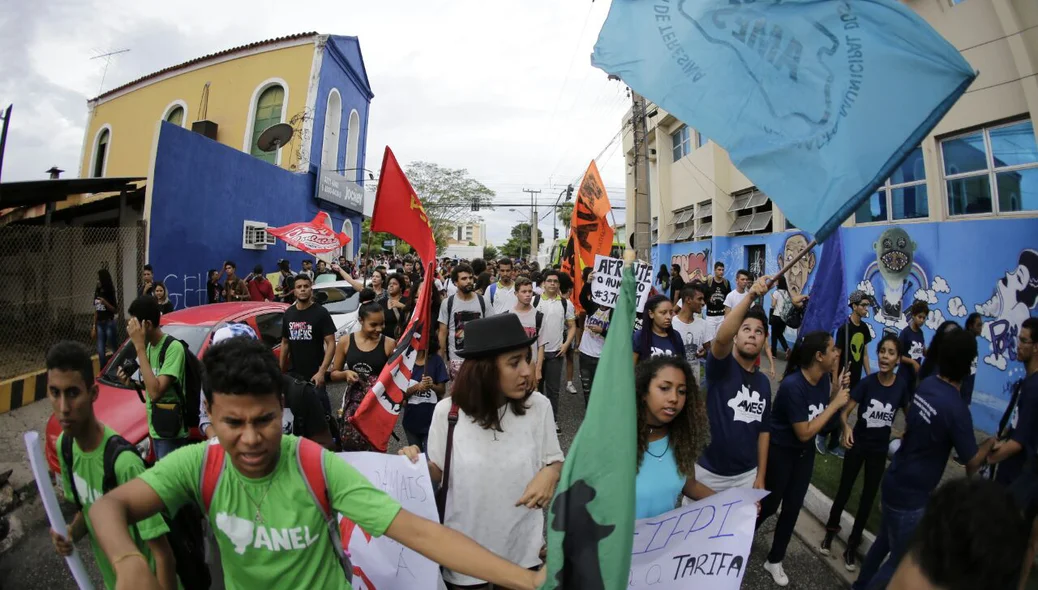 Manifestação contra o aumento da passagem 