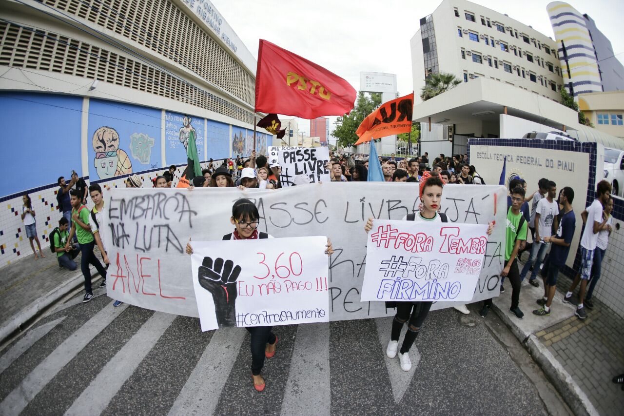 Manifestação contra o aumento da passagem em Teresina 