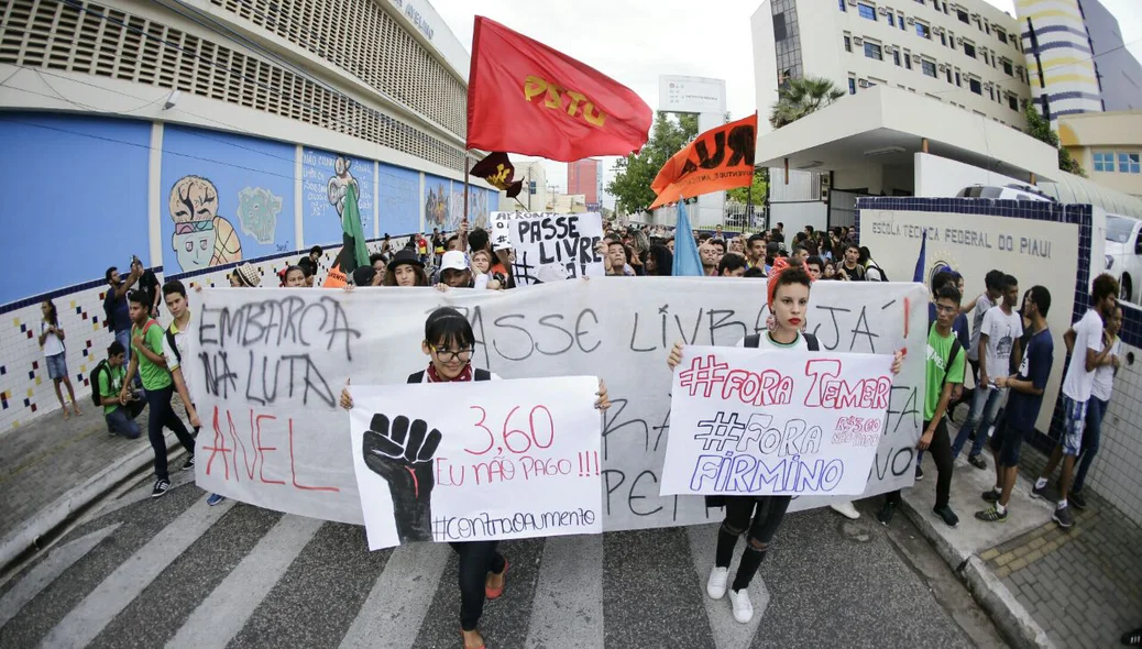 Manifestação contra o aumento da passagem em Teresina 