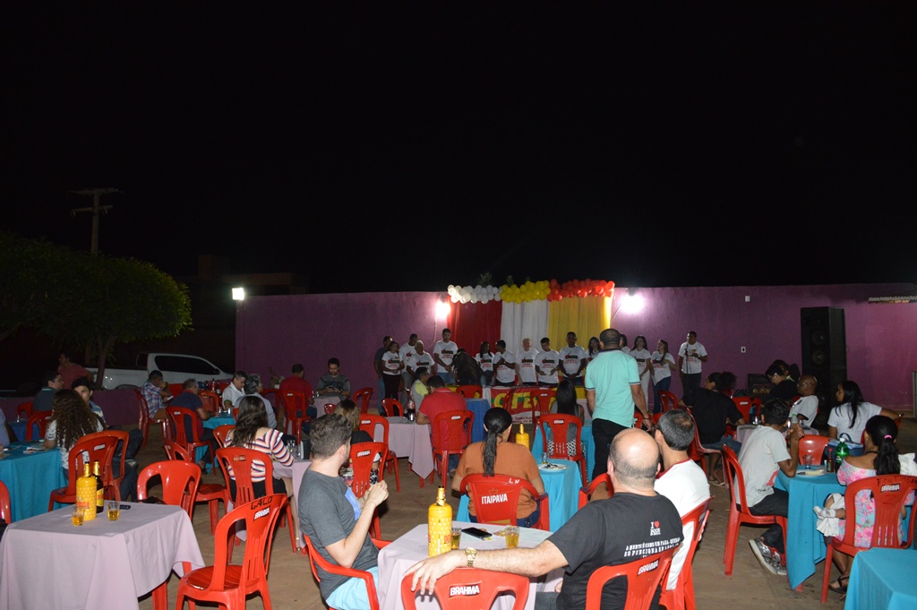 Lançamento da chapa 1 foi num restaurante da cidade
