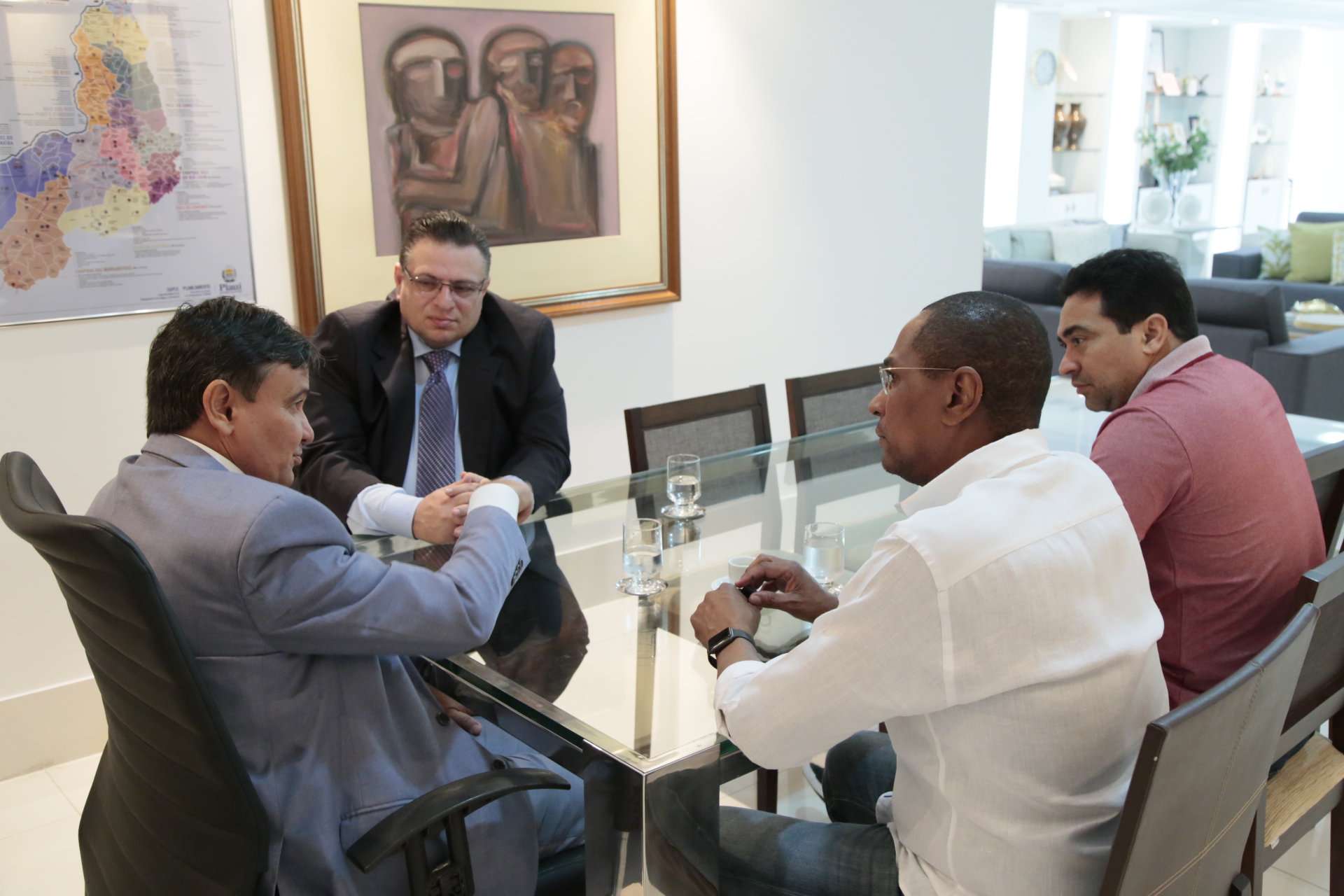 Wellington Dias em reunião com Gessivaldo Isaías
