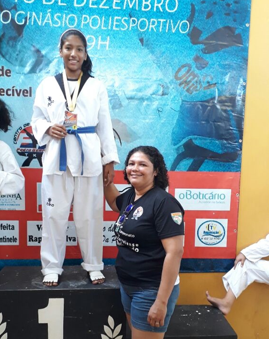 Ana Beatriz e Jaqueline Mesquita
