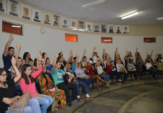Greve dos servidores da Saúde foi aprovada em assembleia dia 8 de janeiro