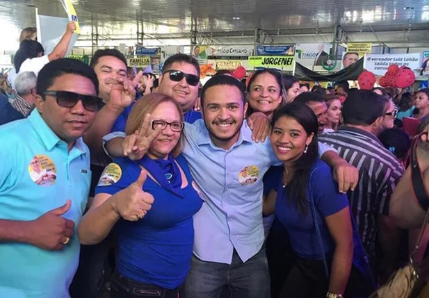 Venilson (à esquerda) durante campanha do prefeito Firmino Filho
