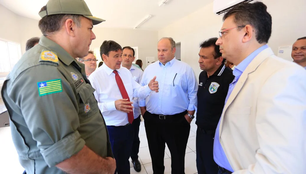 Governador em inauguração