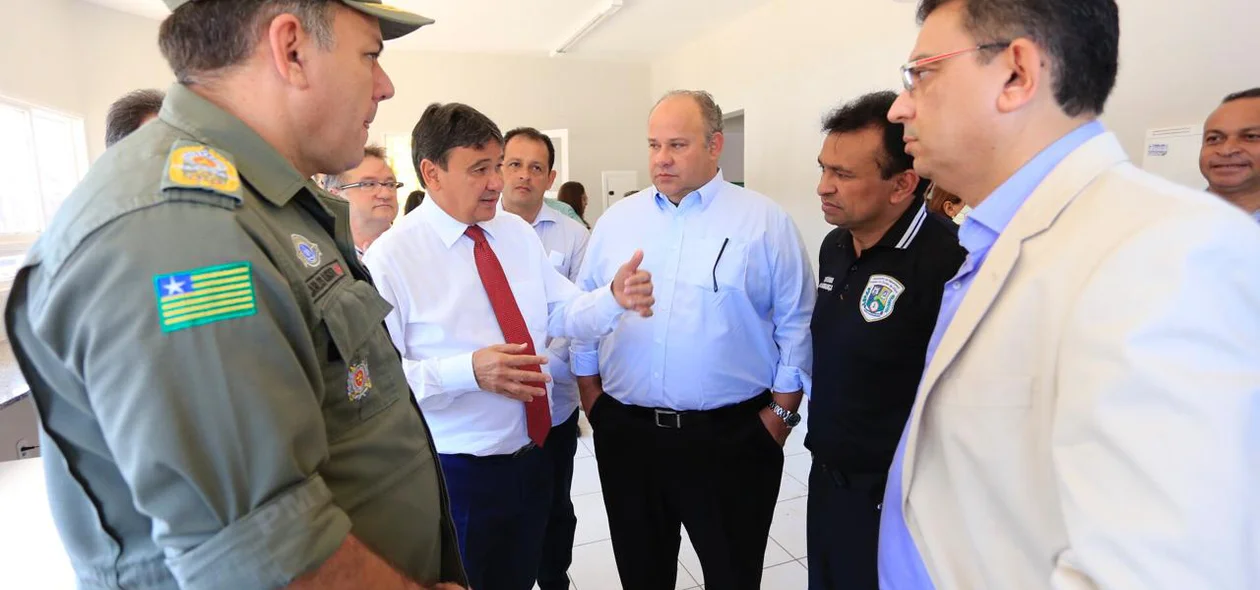 Governador em inauguração