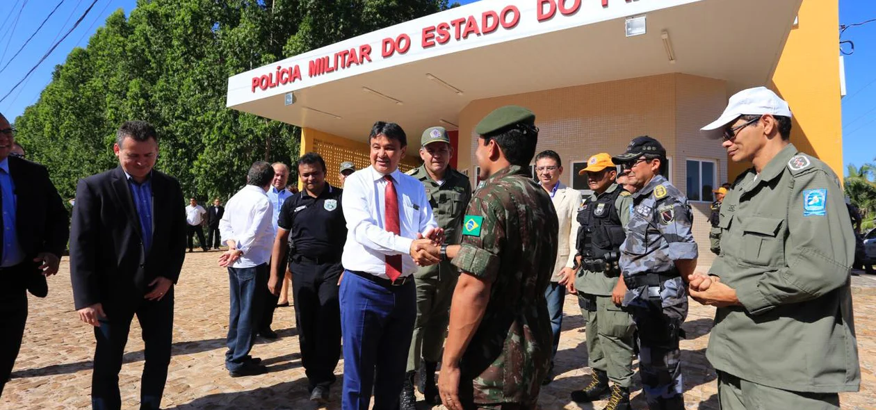 Inauguração em rodovia estadual