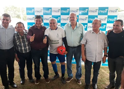 Autoridades participam de inauguração do estádio de Uruçuí