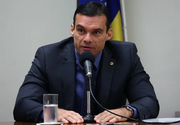 Advogado Roberto Lasserre 