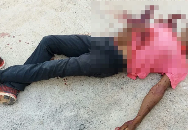 Mesaque foi assassinado com três tiros