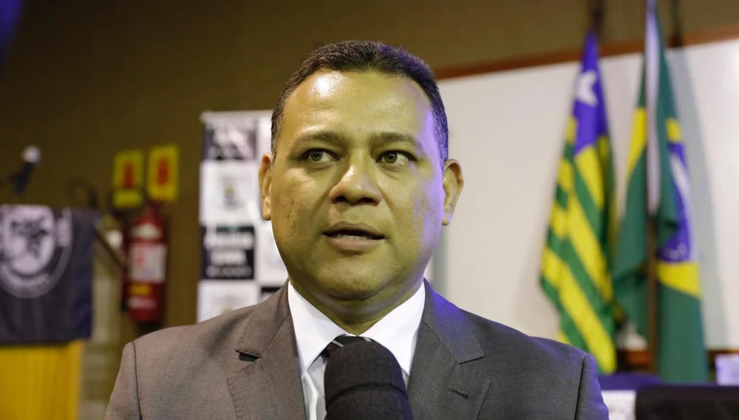 Delegado Geral Riedel Batista