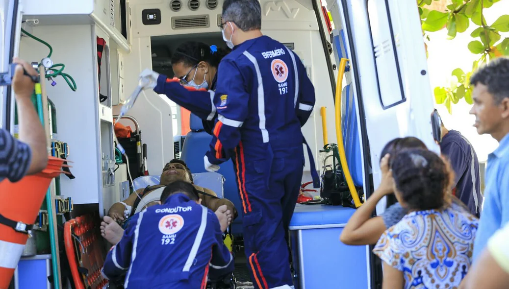 Manoel foi baleado na barriga