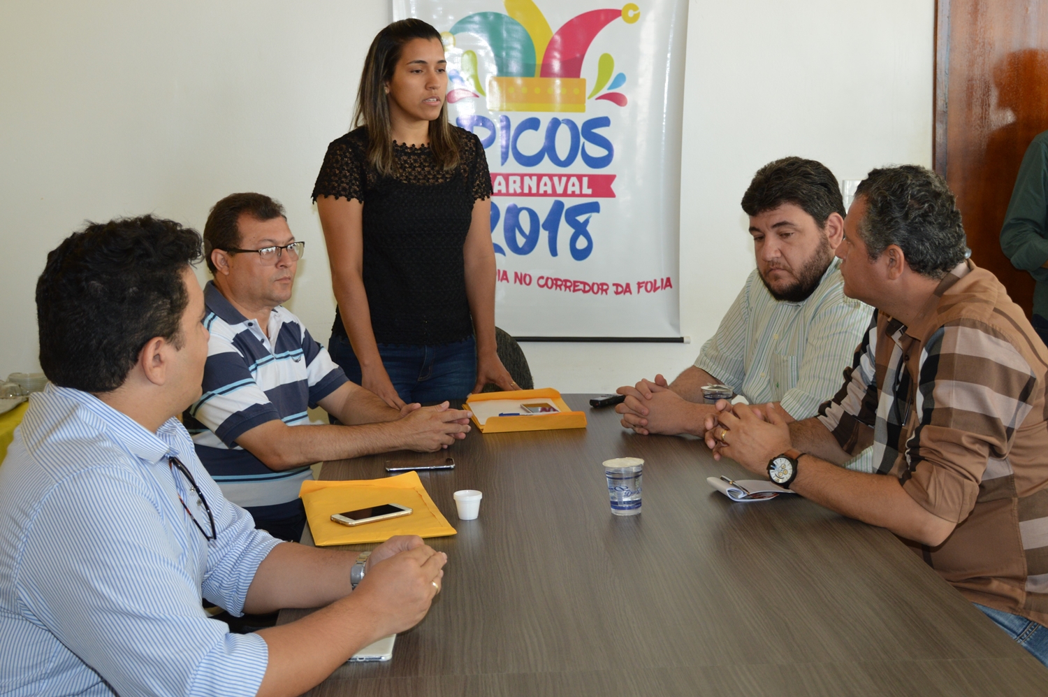 Marília Bezerra lança programação do carnaval de Picos