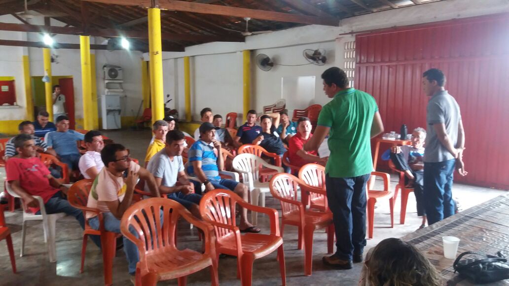 Apicultores em Cocal
