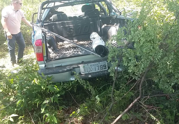 Carro que sofreu o acidente na BR-135 em Corrente