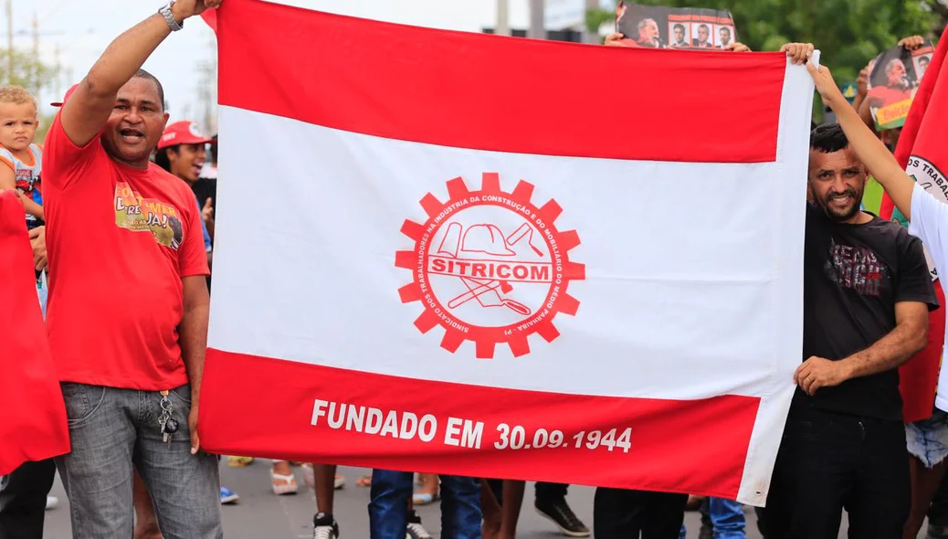 Sindicato dos Trabalhadores da Construção Civil manifestando apoio ao ex-presidente