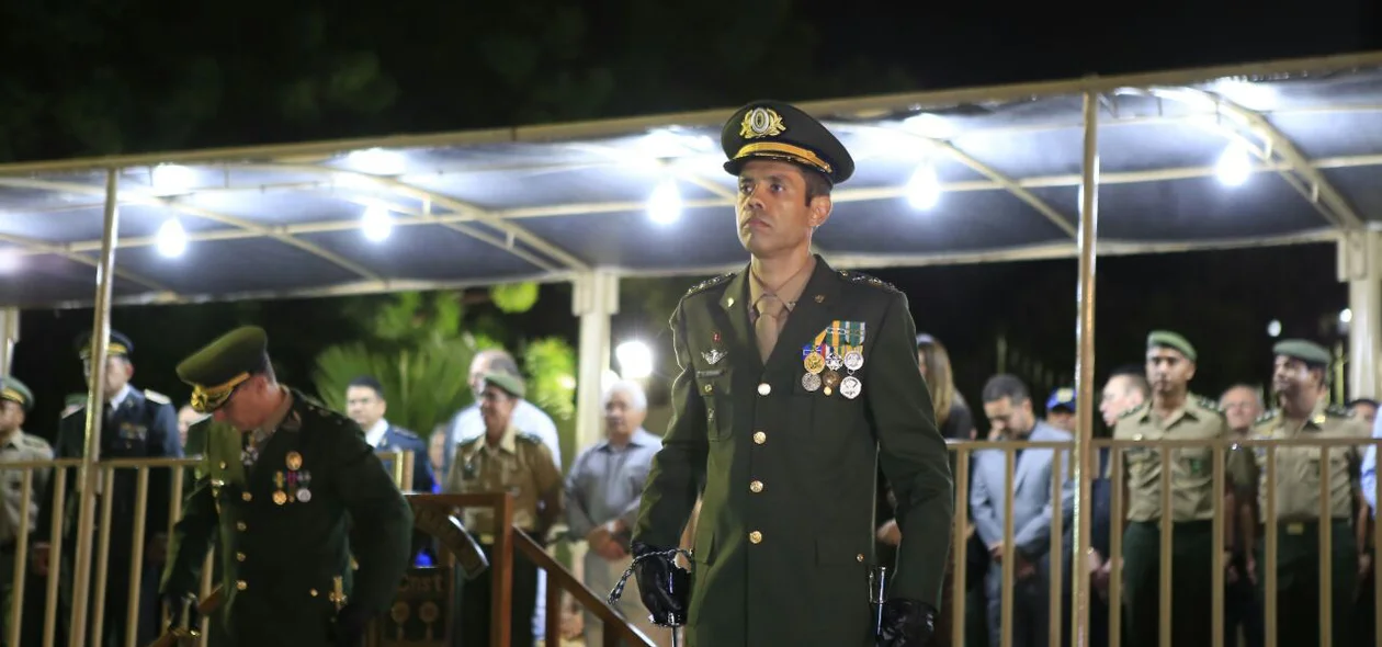 Alerrandro Leal assume o comando do 2º Bec no Estado do Piauí