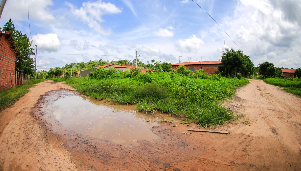Moradores reclamam da falta de estrutura no loteamento