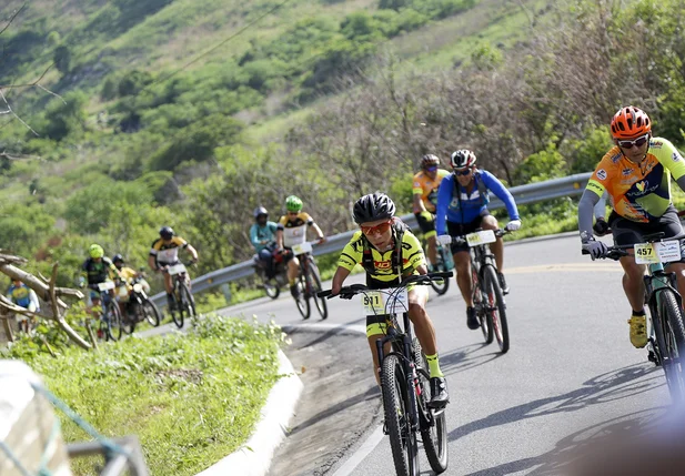 Prova de bikes no Rally Cerapió