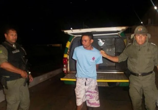 Homem preso com grande quantidade de drogas em Buriti dos Lopes 
