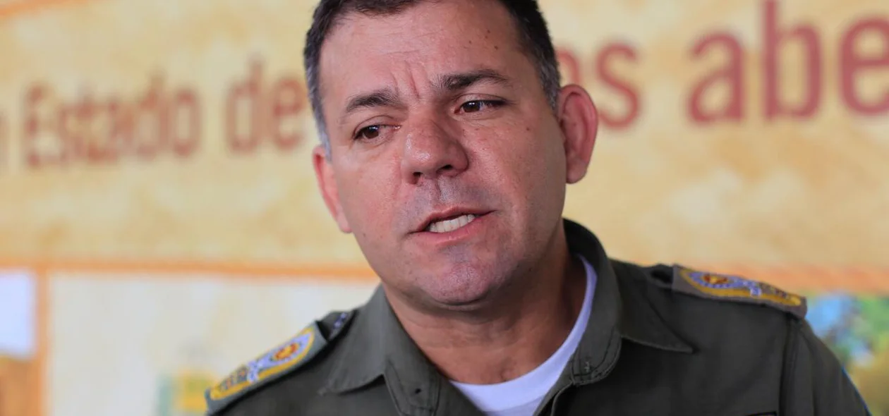 Comandante-geral da Polícia Militar, coronel Carlos Augusto