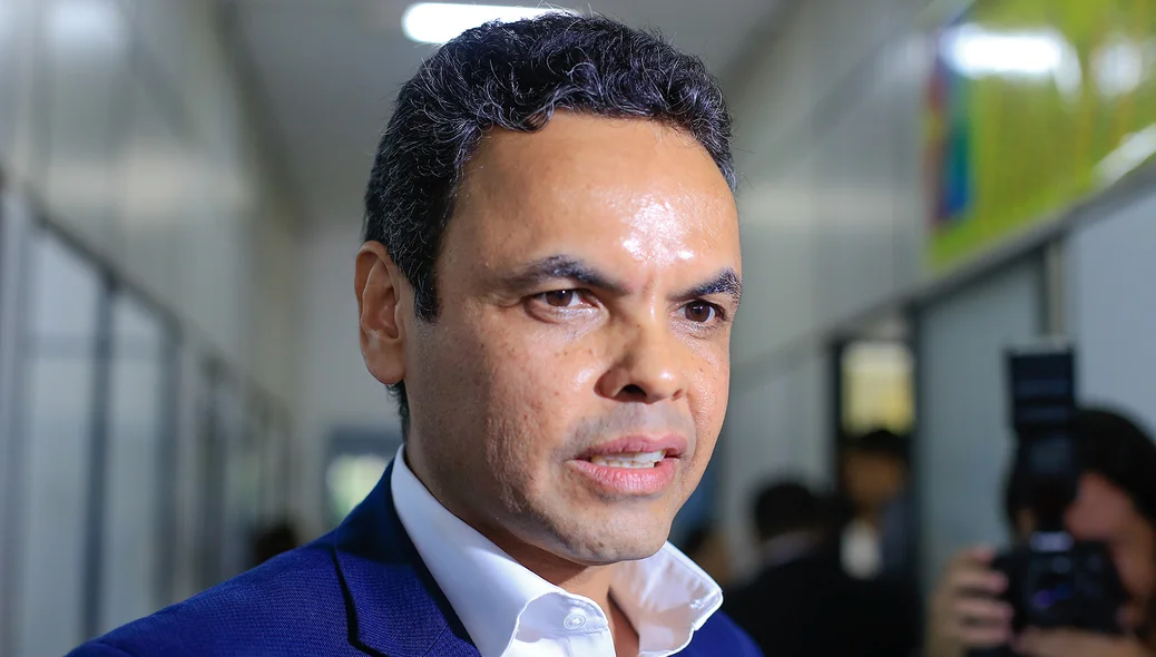 Presidente da APPM, prefeito Gil Carlos na reunião de planejamento na APPM