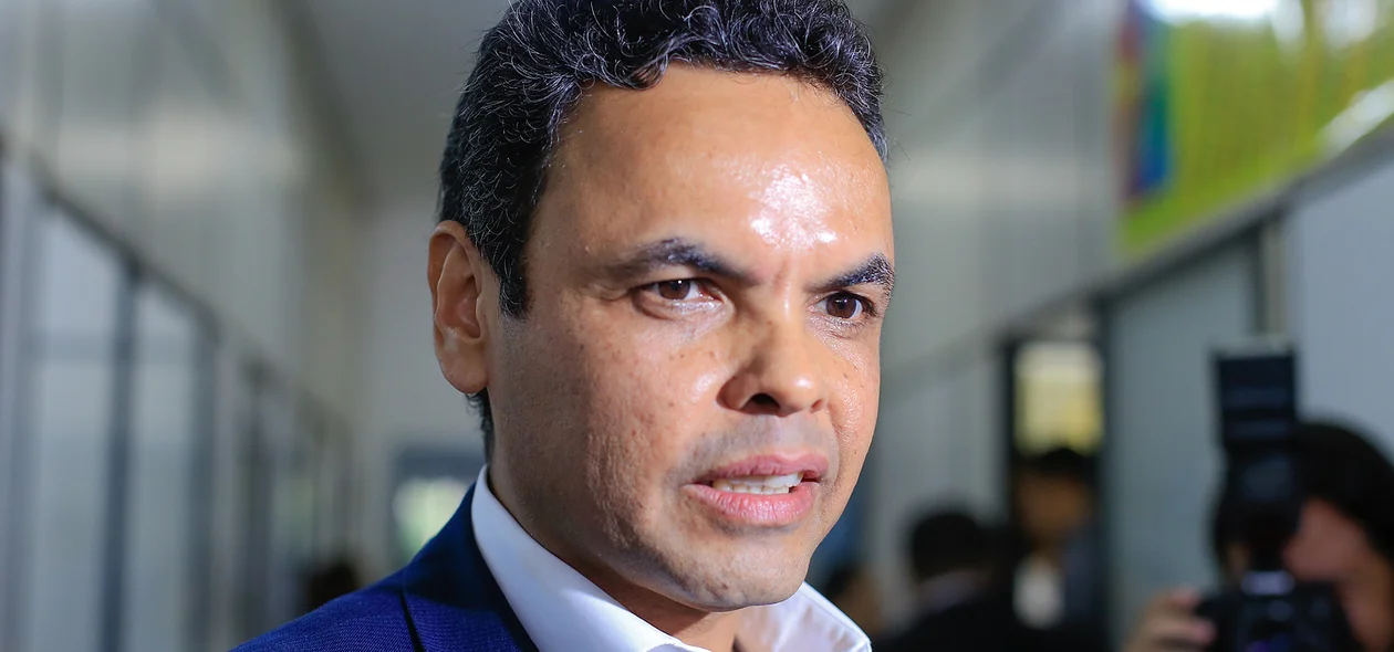Presidente da APPM, prefeito Gil Carlos na reunião de planejamento na APPM