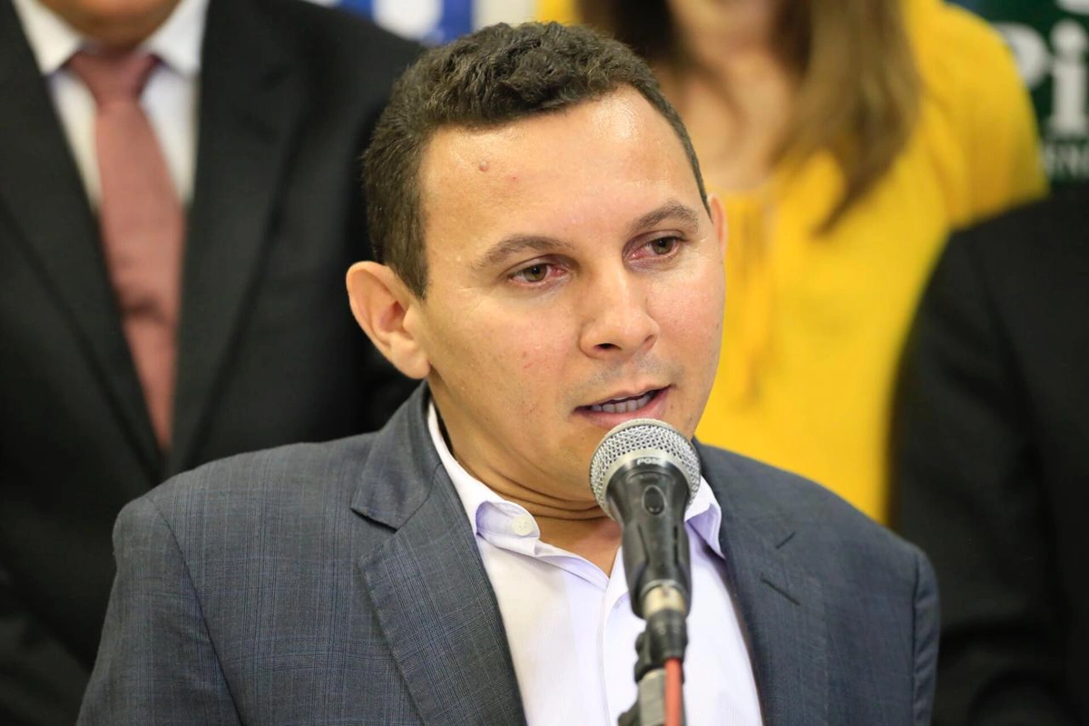 Secretário da Seid, Mauro Eduardo, falou sobre a importância da inauguração no CEIR