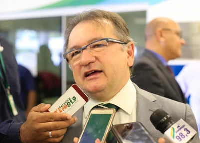 Secretário de Governo, Merlong Solano