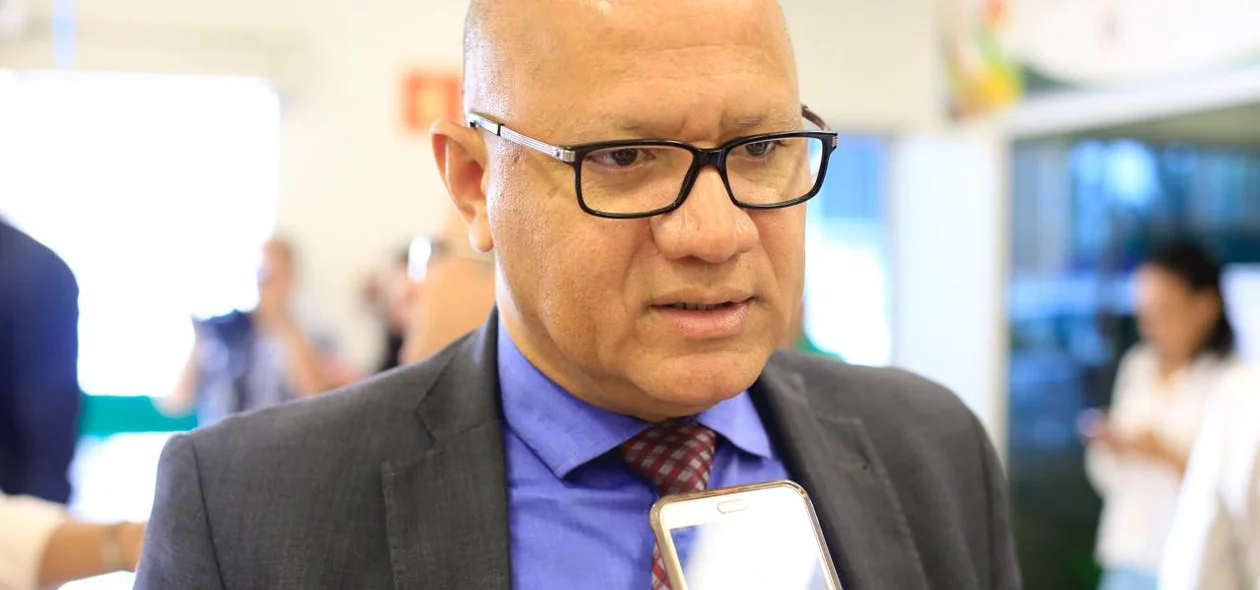 Secretário estadual de Administração e Previdência, Franzé Silva