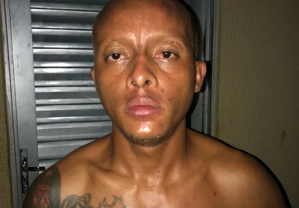 Acusado de violência doméstica preso pela Polícia Militar