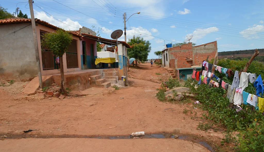 Bairro Aroeiras do Matadouro é esquecido ao longo dos anos