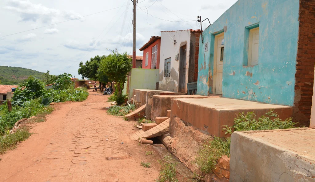 Rua sem qualquer estrutura