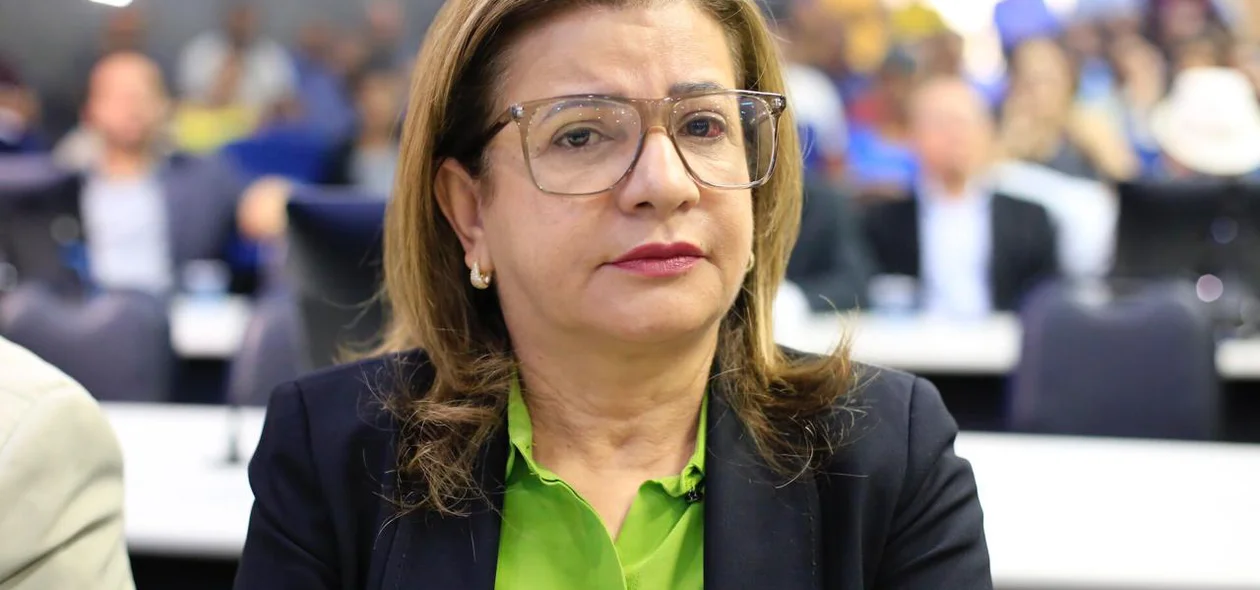 Vereadora Graça Amorim durante abertura do ano legislativo