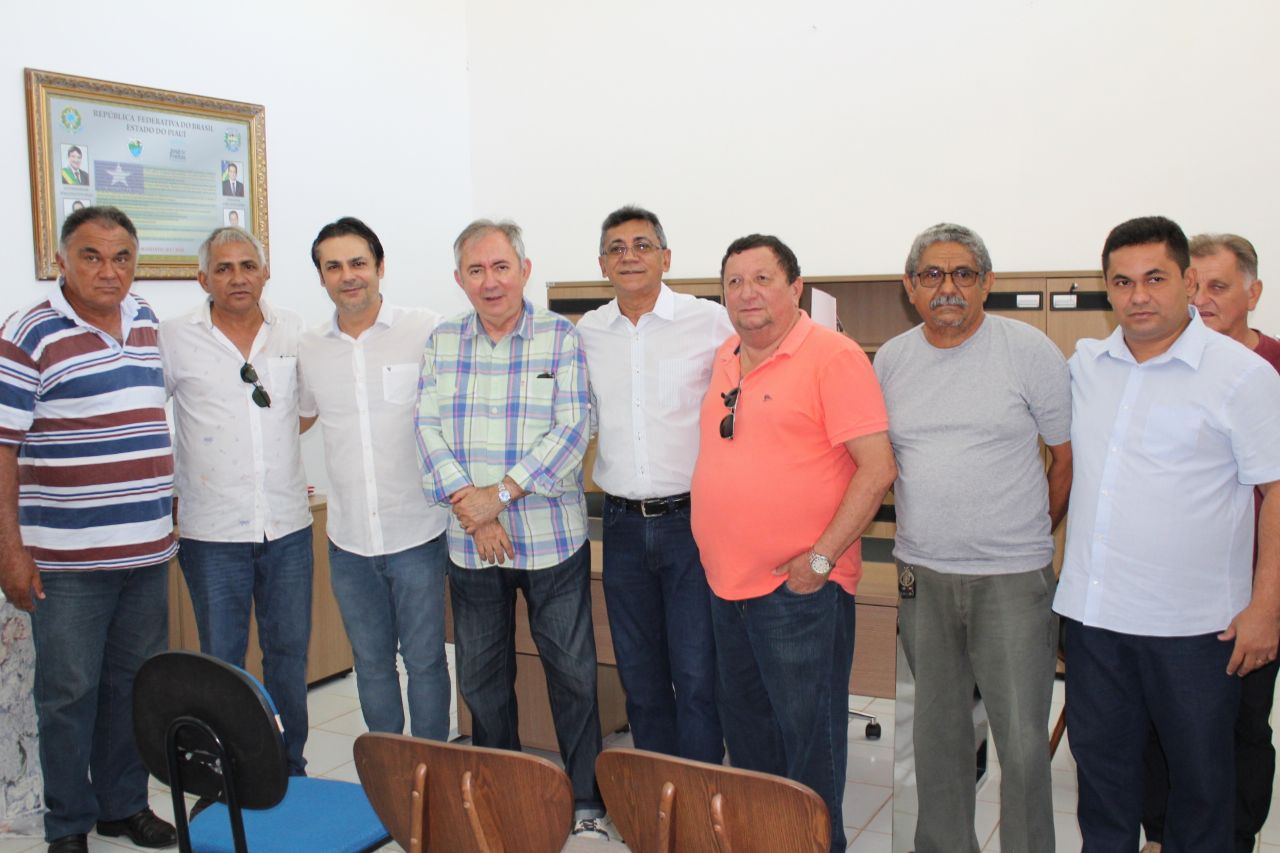 João Henrique e autoridades 