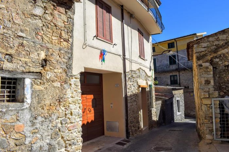 Ollolai, na Sardenha, onde casas são vendidas a 1 euro