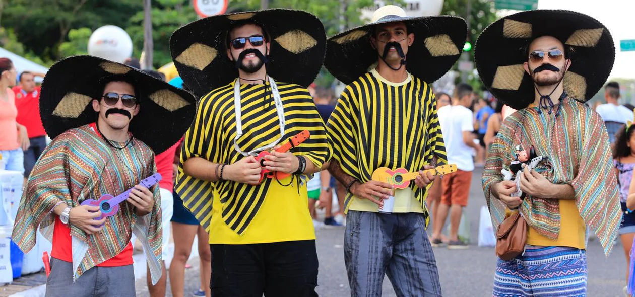 A cultura de outros países também é exaltada no Corso