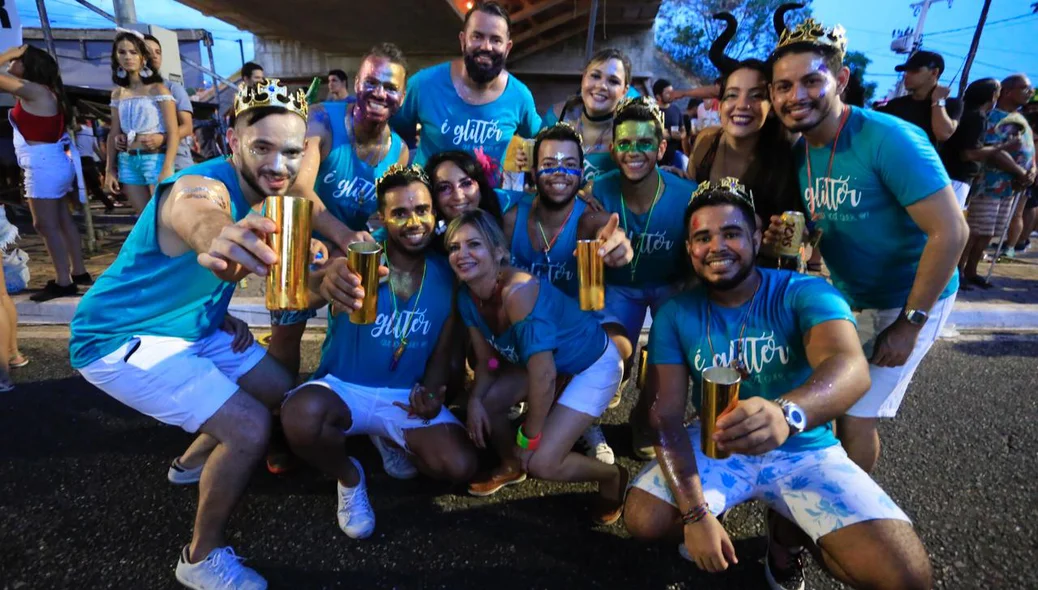 Amigos se reúnem e participam do Corso 2018