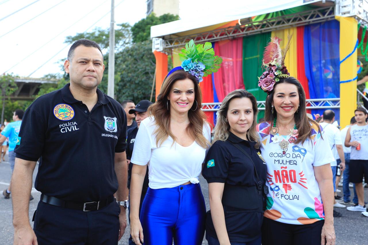 Riedel Batista ao lado da vice-governadora Margarete Coelho e da deputada Iracema Portela