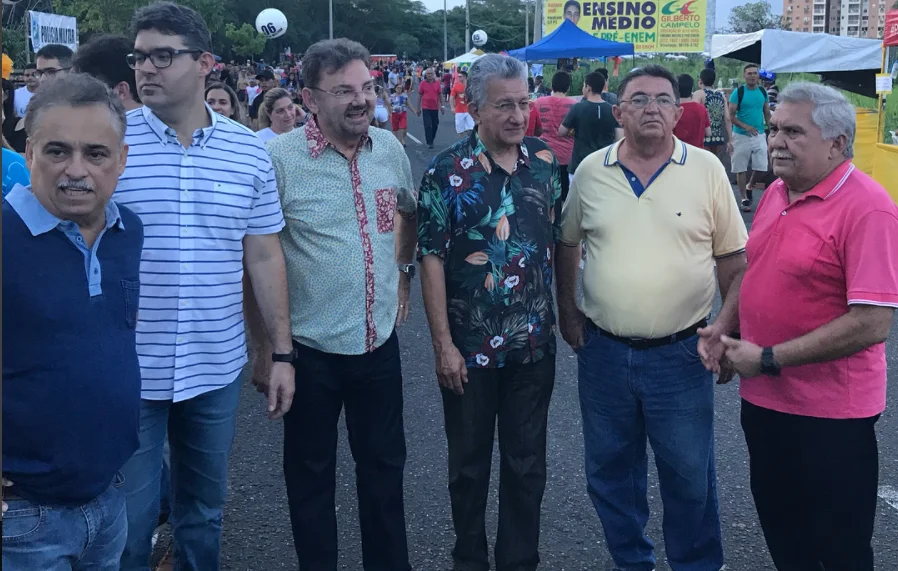 Oposição mostra sintonia no Corso de Teresina