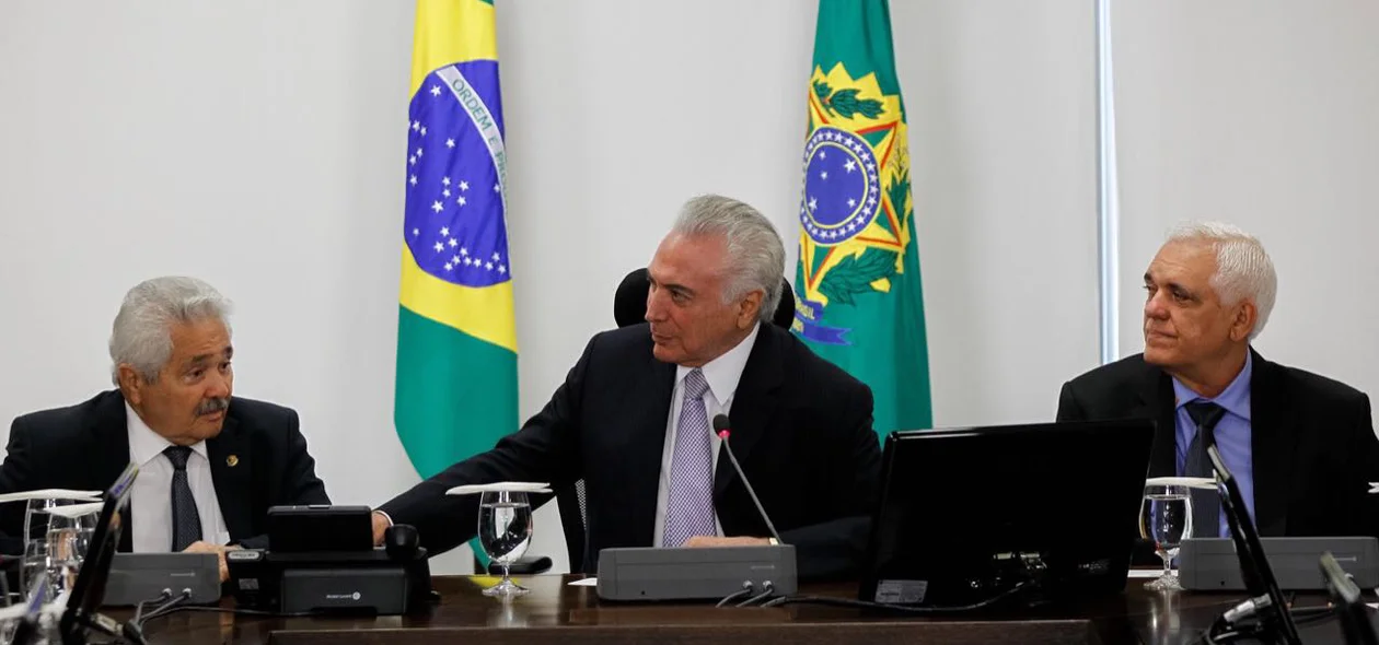 Senador Elmano Férrer, Michel Temer e Themístocles Filho