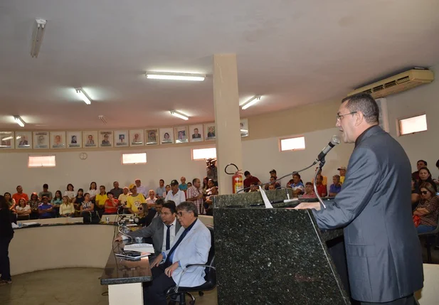 Prefeito de Picos confirma presença na abertura do ano legislativo