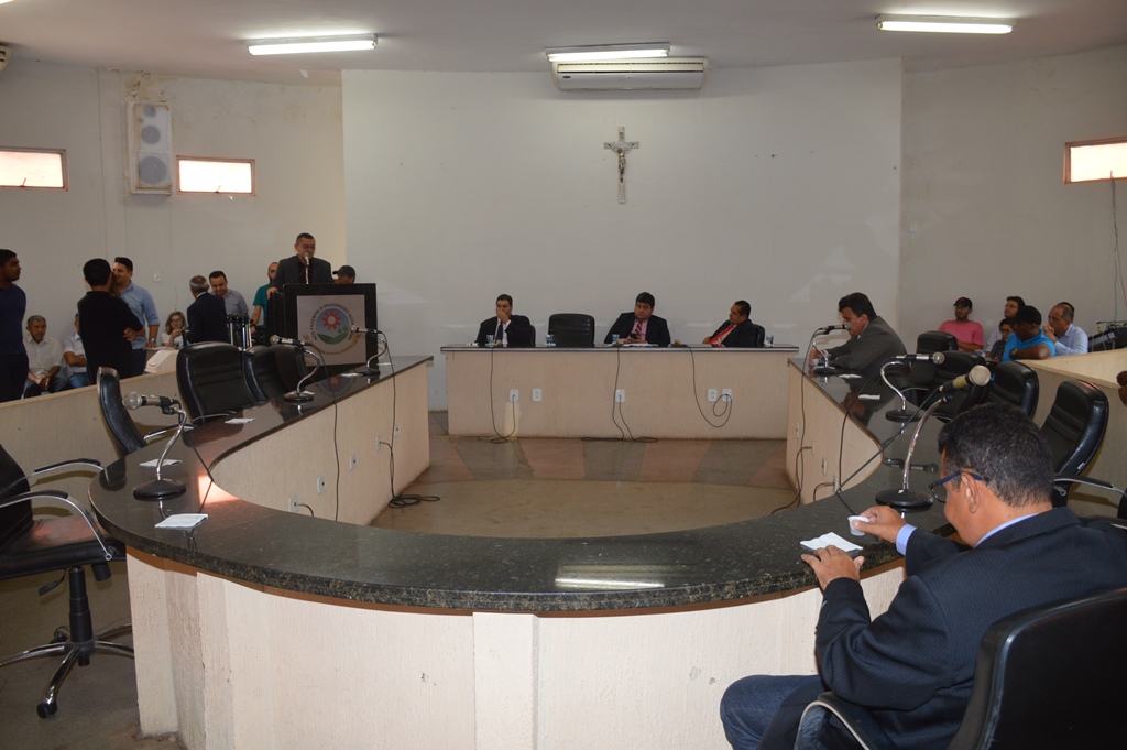 Sessão solene de abertura do ano legislativo em Picos