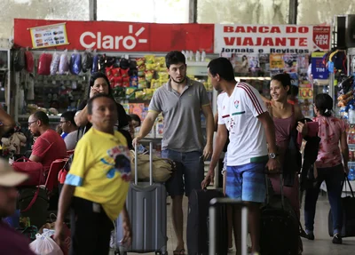 Passageiros na Rodoviária de Teresina
