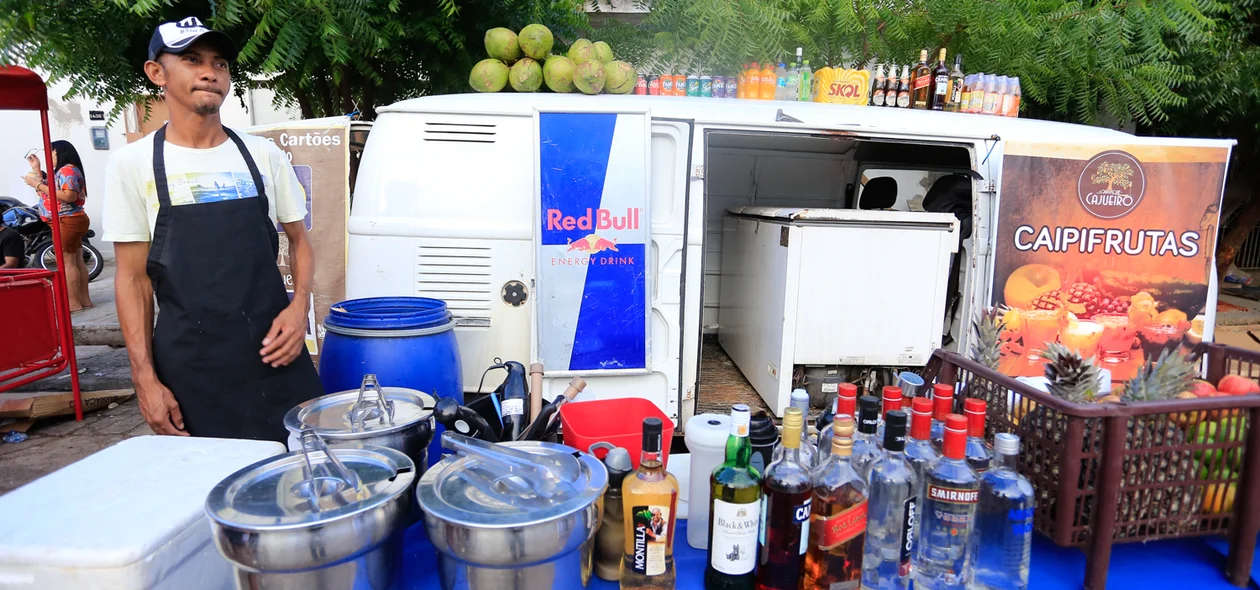 Vendedor de Caipifrutas espera boas vendas